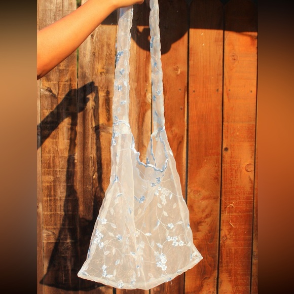 HANDMADE TOTE SLING SHOULDER CROSSBODY BAG in PASTEL BLUE - Picture 5 of 6